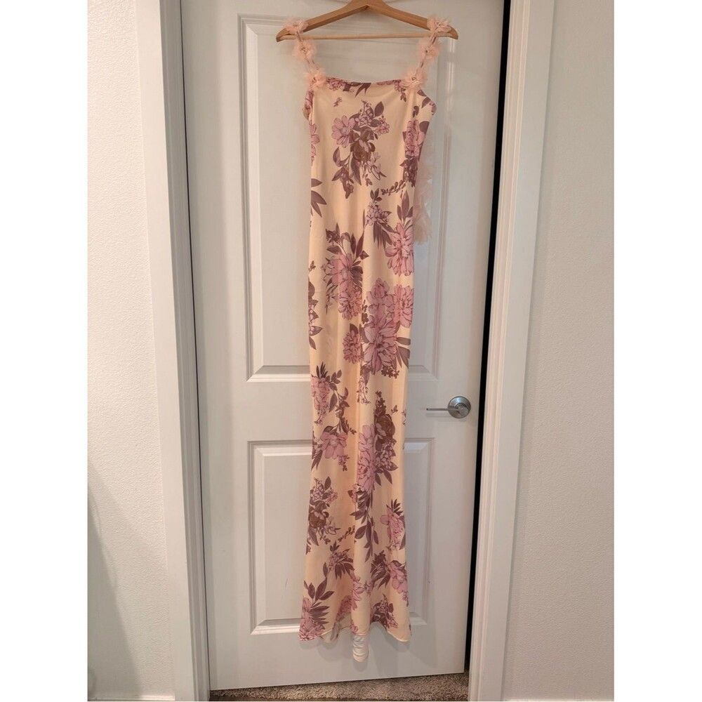 NEW BRONX BANCO Magnolia Rosie Off-Shoulder Floral Column wedding guest Gown - Picture 6 of 13